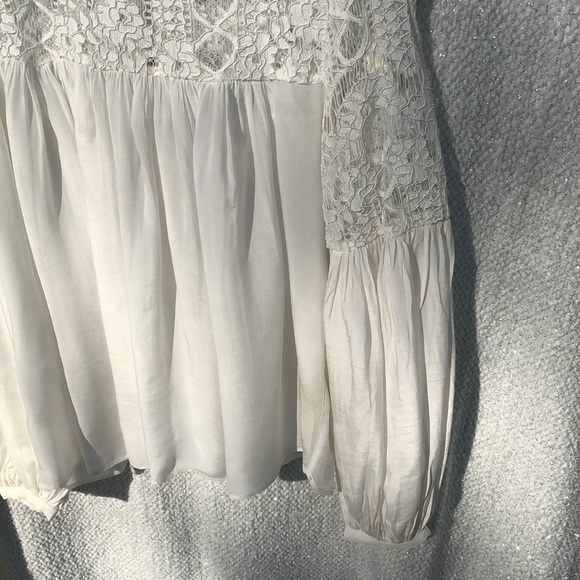 Anthropologie white crochet lace top size 2 - Picture 3 of 6